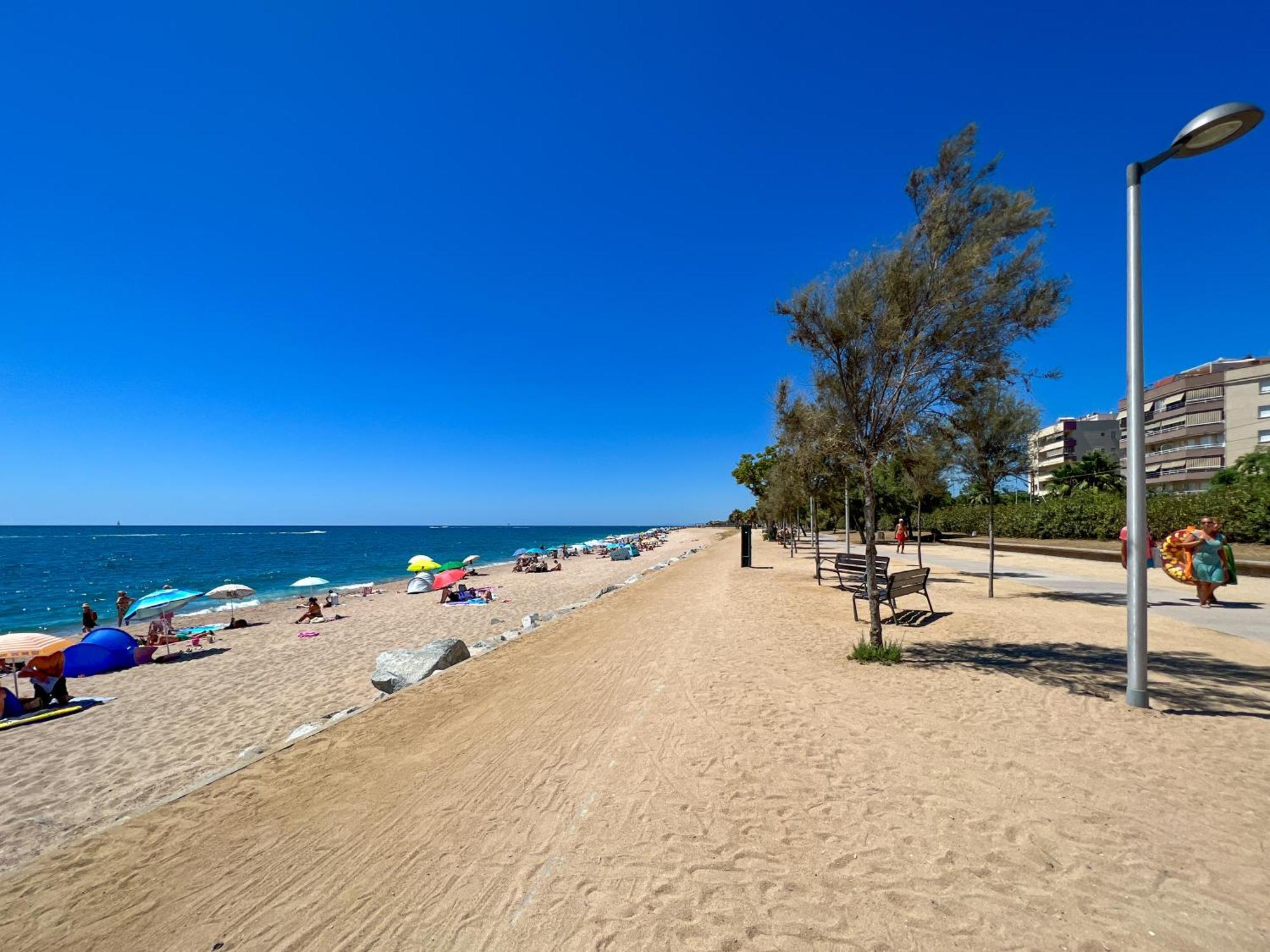 Vivalidays Marina - Pineda De Mar Apartman Kültér fotó